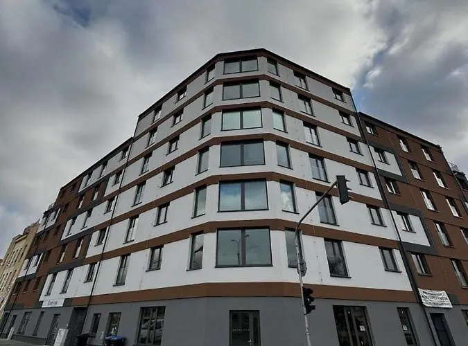 Sky 504 Apartament *